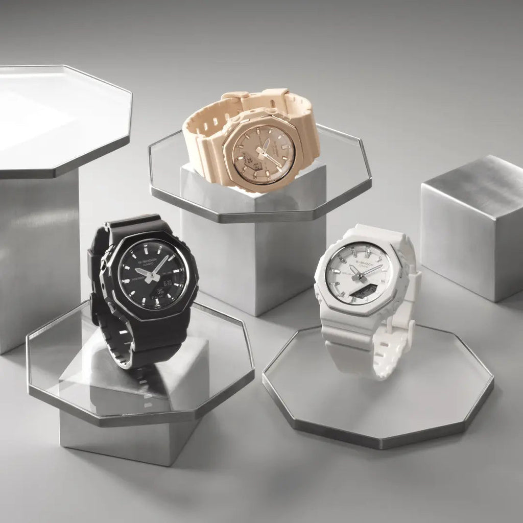 CASIO COMPACT G-SHOCK WATCH Carbon Core GMA-P2110-1ADR