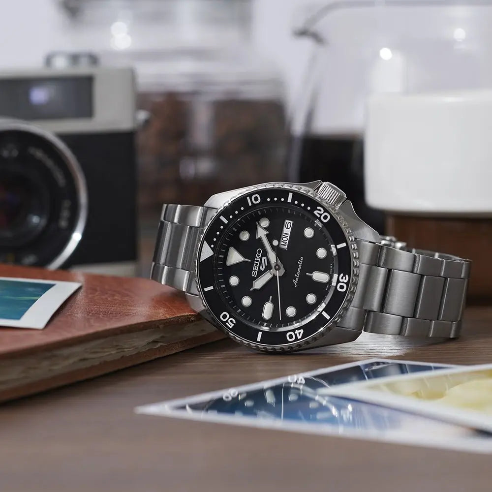 SEIKO 5 WATCH SKX AUTOMATIC 42.5MM SRPD55K1