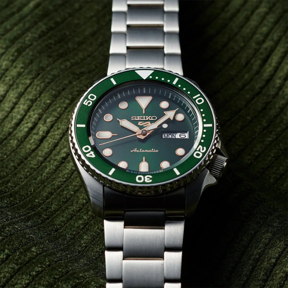 SEIKO 5 WATCH SKX AUTOMATIC 42.5MM SRPD63K1