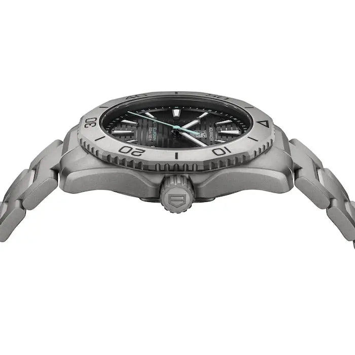 TAG Heuer Aquaracer Solargraph 40mm Titanium Watch WBP1180.BF0000