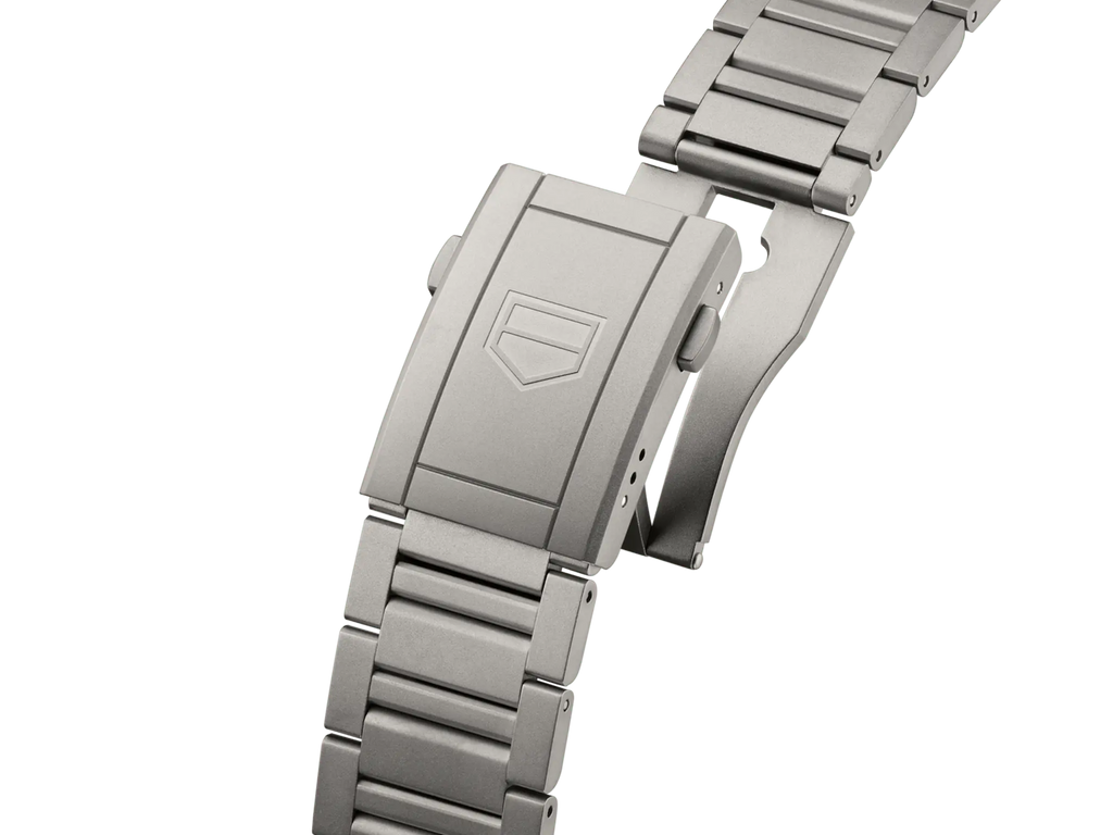 TAG Heuer Formula 1 Chronograph 44mm Titanium Watch CBZ2082.BF0009